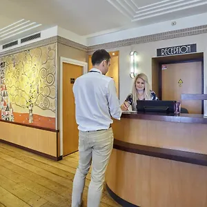 *** Otel Opera D'antin Fransa
