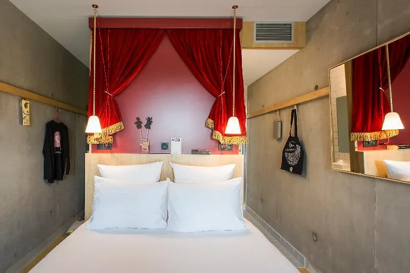 Mob Hotel Lyon Confluence 3*,